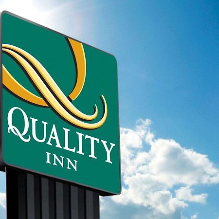 Quality Inn Victorville - Hesperia I-15 מראה חיצוני תמונה