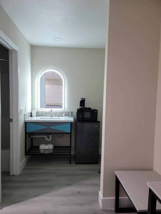 Quality Inn Victorville - Hesperia I-15 מראה חיצוני תמונה