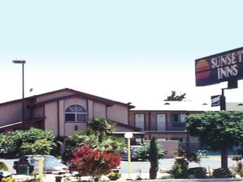Quality Inn Victorville - Hesperia I-15 מראה חיצוני תמונה